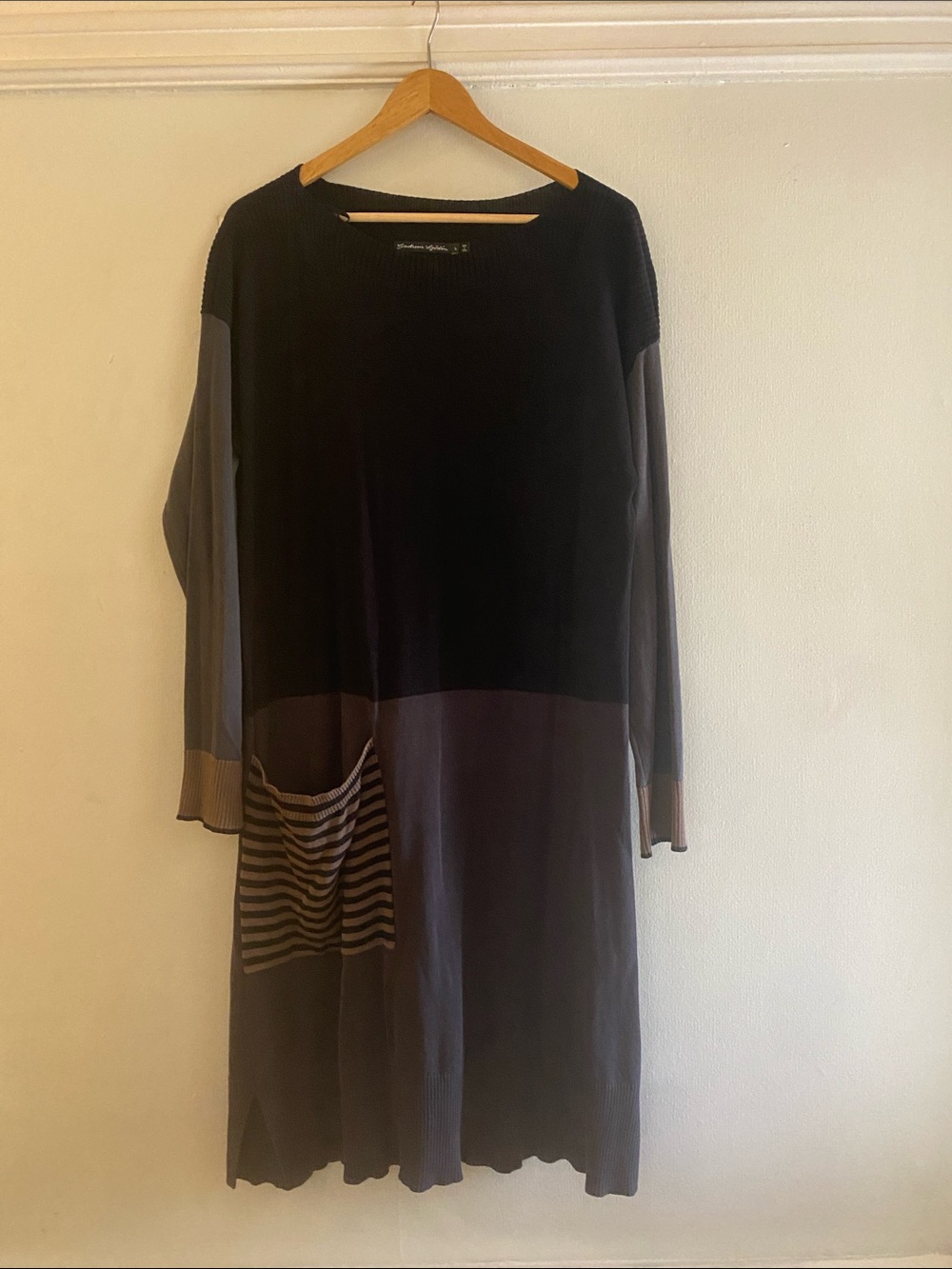 Gudrun Sjoden Black and Gray Long Sleeve Colorblock Dress